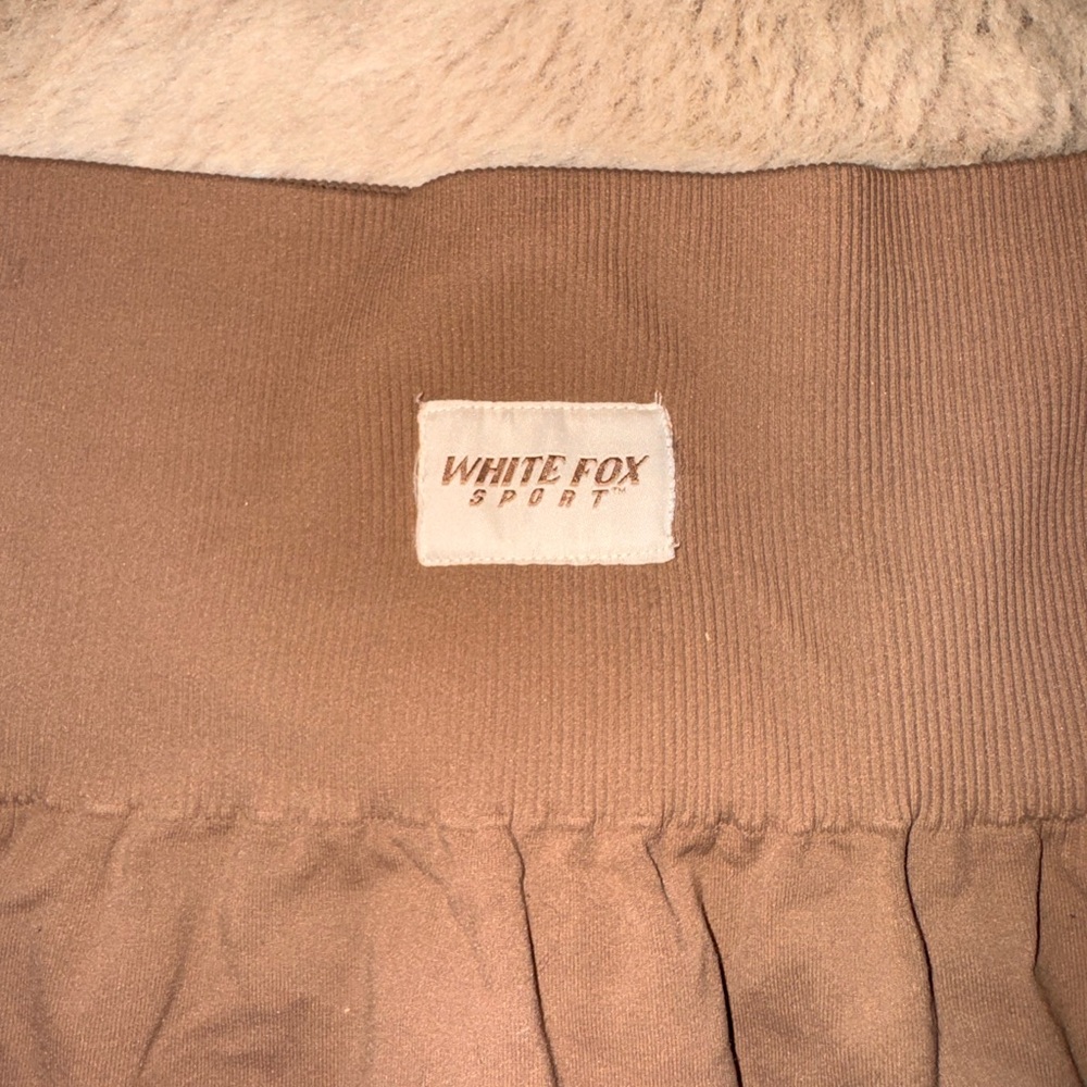 White Fox Sport light brown leggings